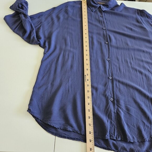 Lola Made In Italy Top Womens S Navy Buttons LS Lightweight Oversized Viscose - Picture 6 of 15